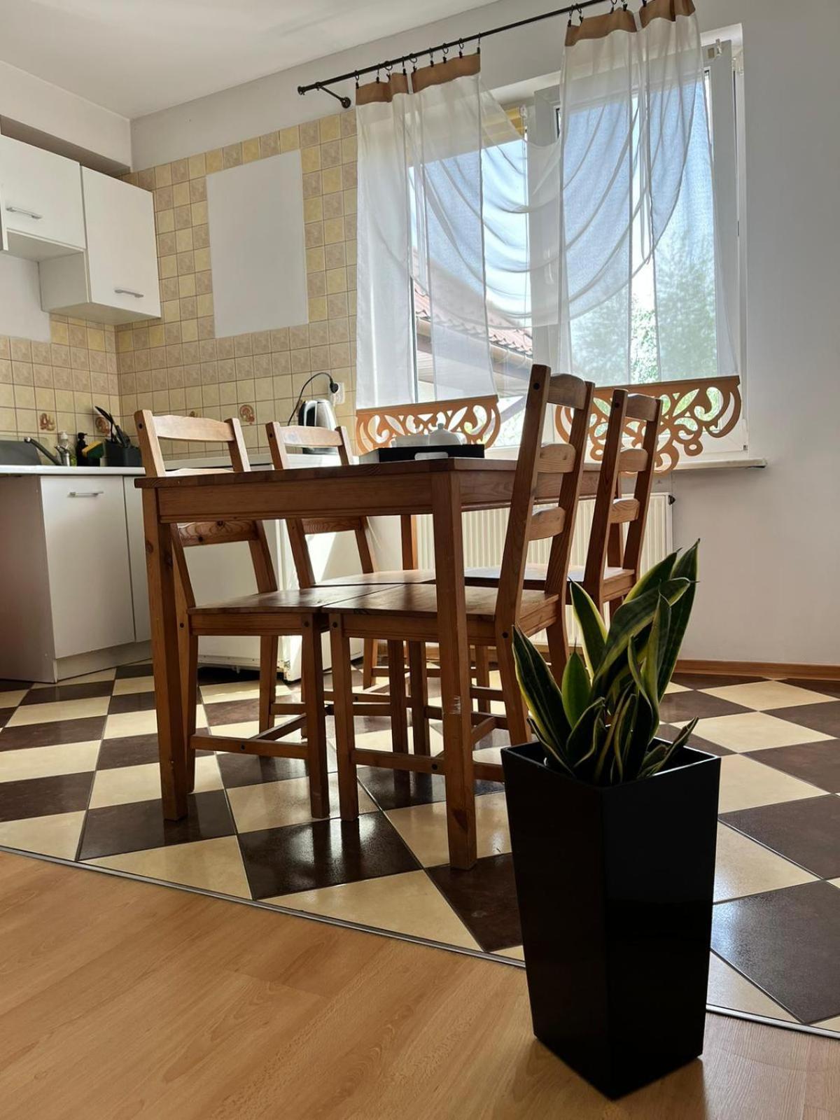 Apartment On The Road S-61 Шиплишки Екстериор снимка